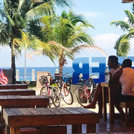 Go Deeper Tioman Hotel Ngoại thất bức ảnh