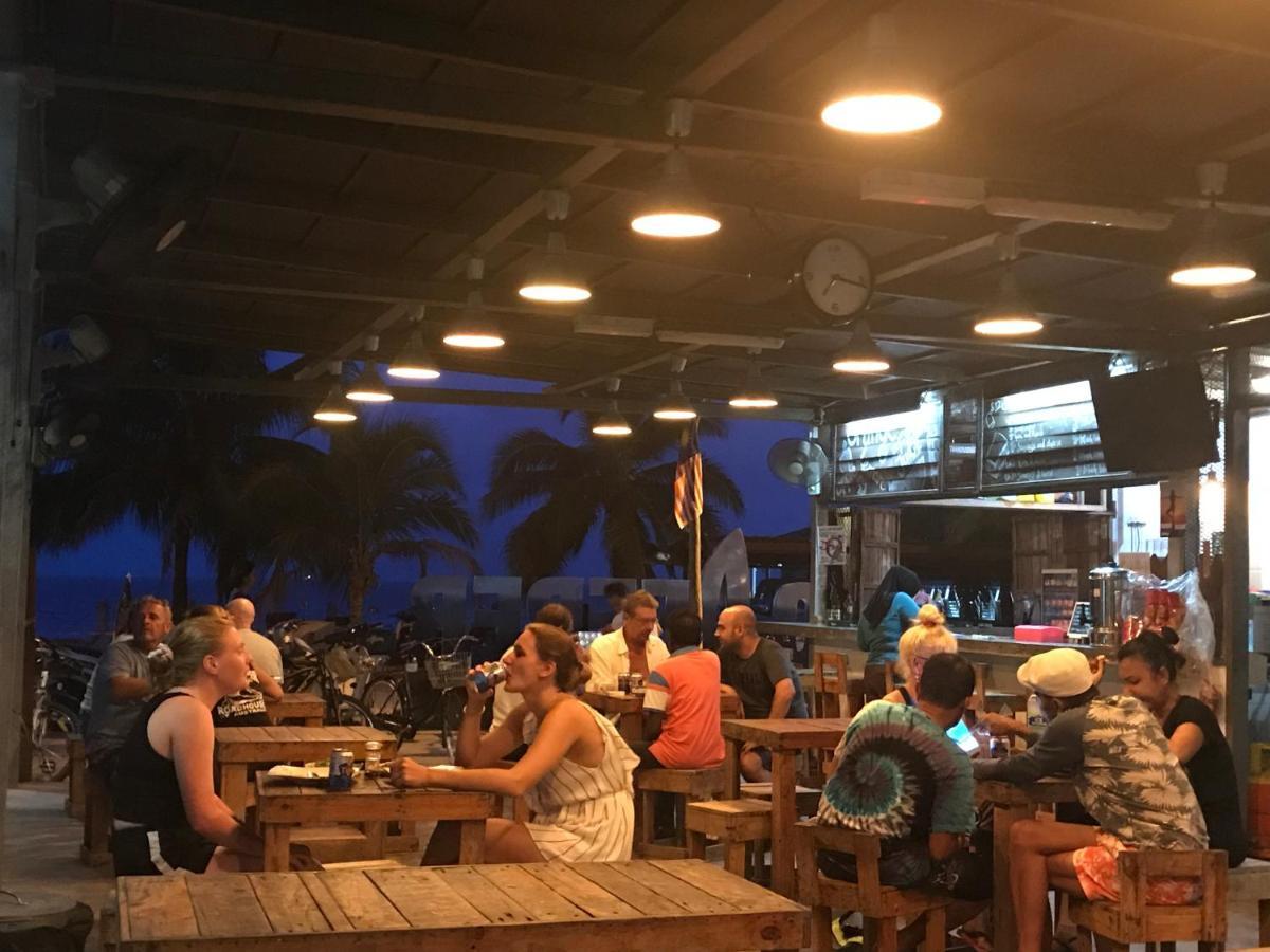 Go Deeper Tioman Hotel Ngoại thất bức ảnh